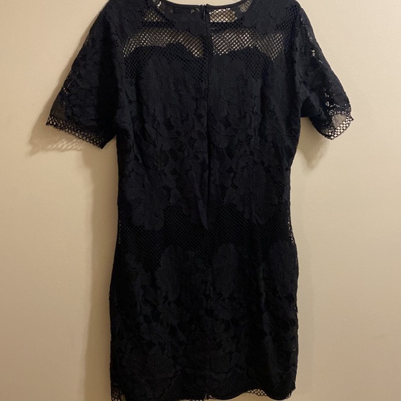 Chicive 2X Black Knee Length Dress with Lace Details - Picture 5 of 7